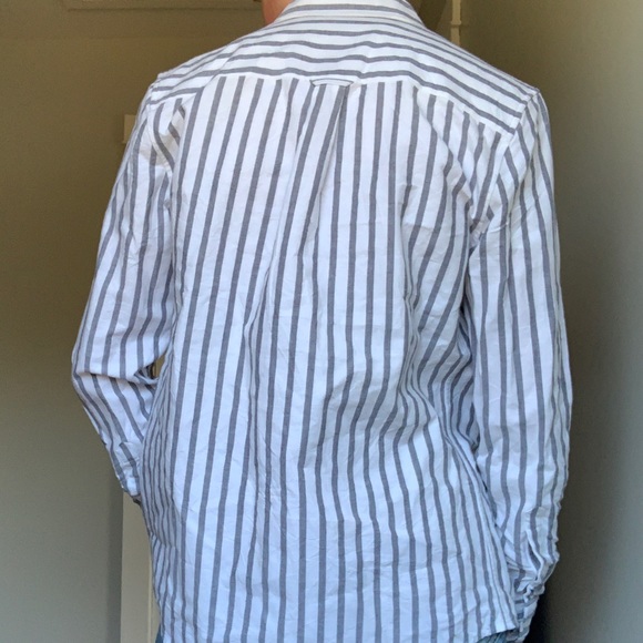 Top Man Button Up - Picture 2 of 4